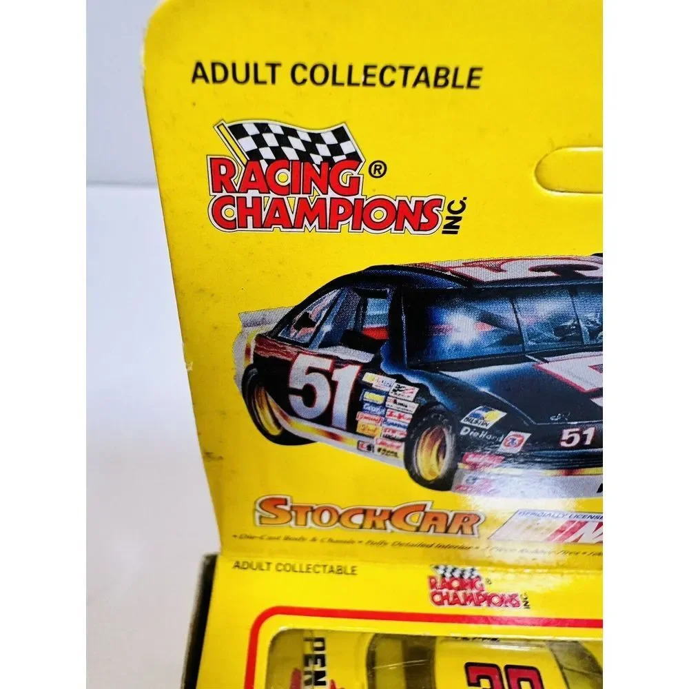 Michael Waltrip #30 Pennzoil 1/24 Racing Champions 1994 Diecast‎